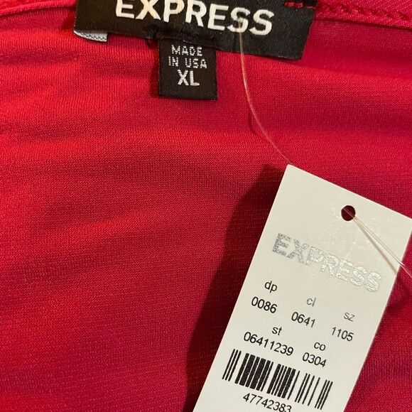 Express Hot Pink Crop Cami - Picture 3 of 3